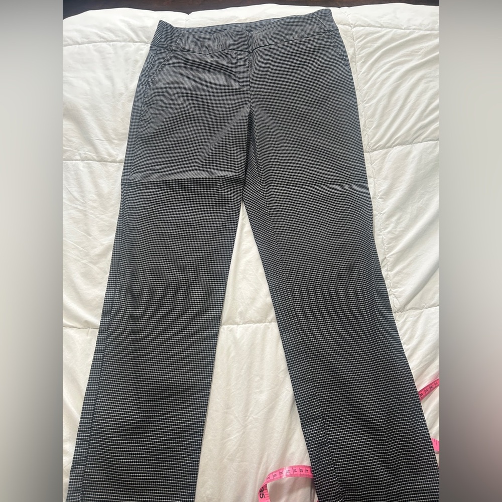 Hilary Radley Women’s Slacks Slip On Dress Pants Checkered Size Large